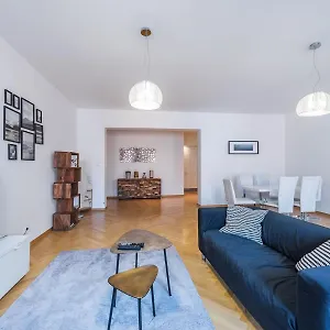 Wishlist Old Residences - New Town Apartment Prague